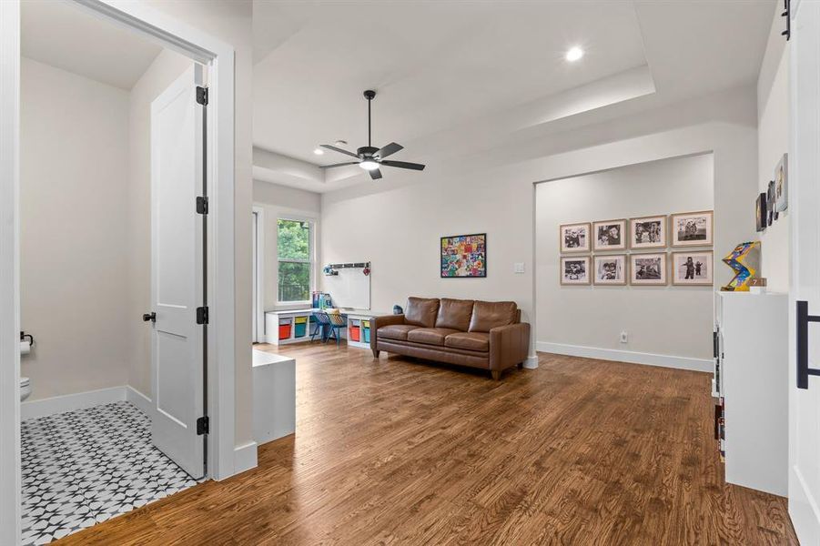 Furnished interior view inside a new home in , Van Alstyne (Image 24). Furnished interior view inside a new home in , Van Alstyne (Image 24).