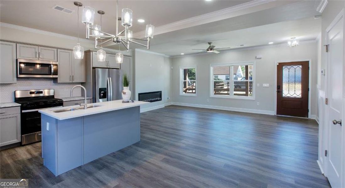 Furnished interior view inside a new home in , Atlanta (Image 13).