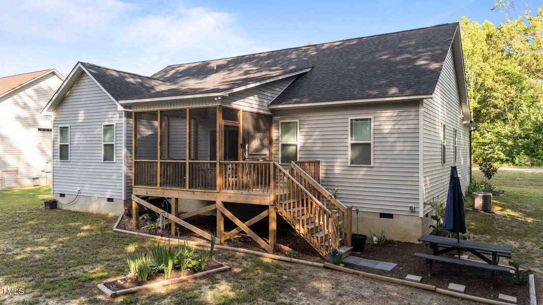 16-web-or-mls-DJI_20250523172627_0033_D 16-web-or-mls-DJI_20250523172627_0033_D