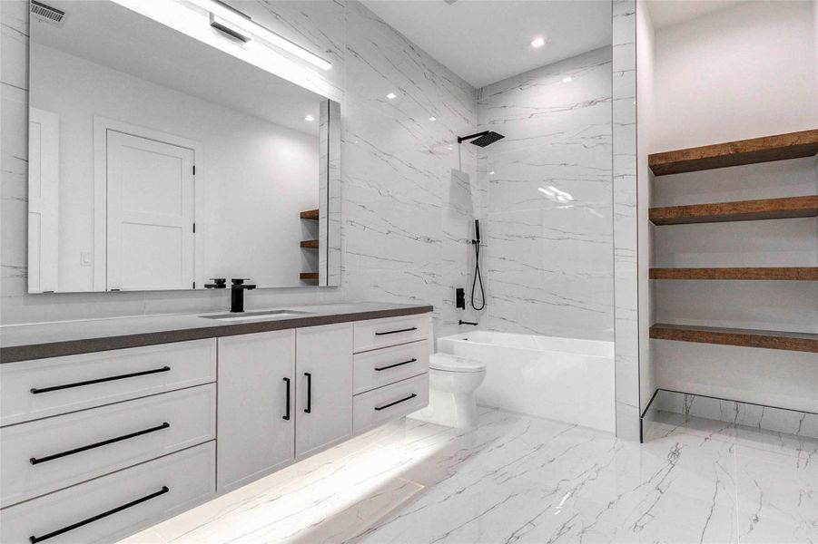 Furnished interior view inside a new home in , Houston (Image 16).