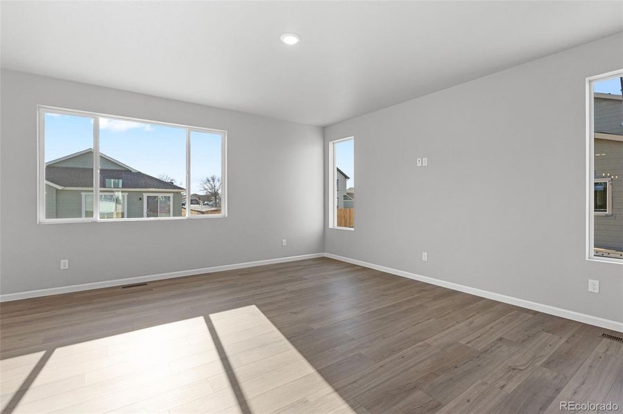 Spacious, unfurnished interior of a new home in Cherry Meadows, Brighton (Image 17).