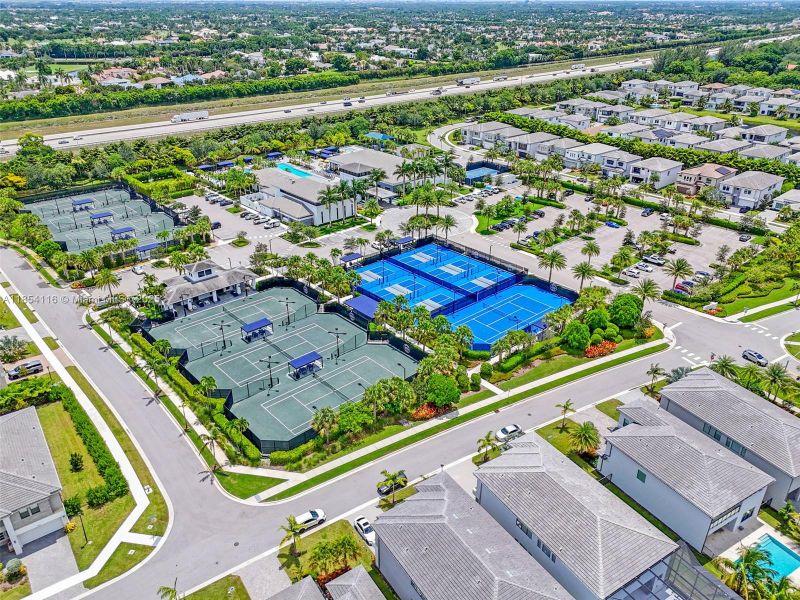 Image 69 of a home in .