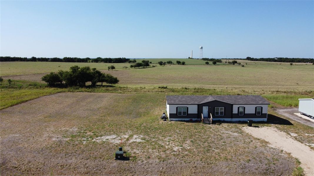 A rural retreat with endless views, this home offers quiet country living. A rural retreat with endless views, this home offers quiet country living.