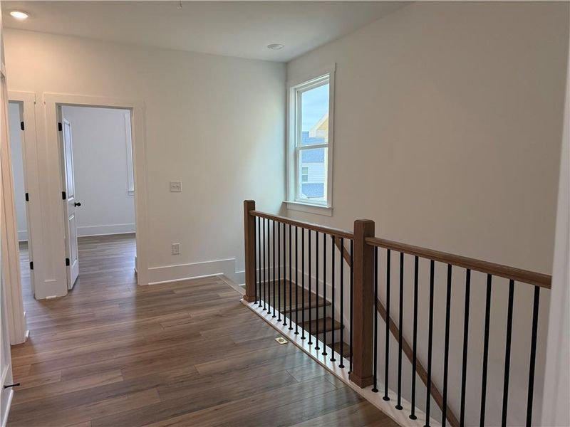 Spacious, unfurnished interior of a new home in Park Vue, Atlanta (Image 26).