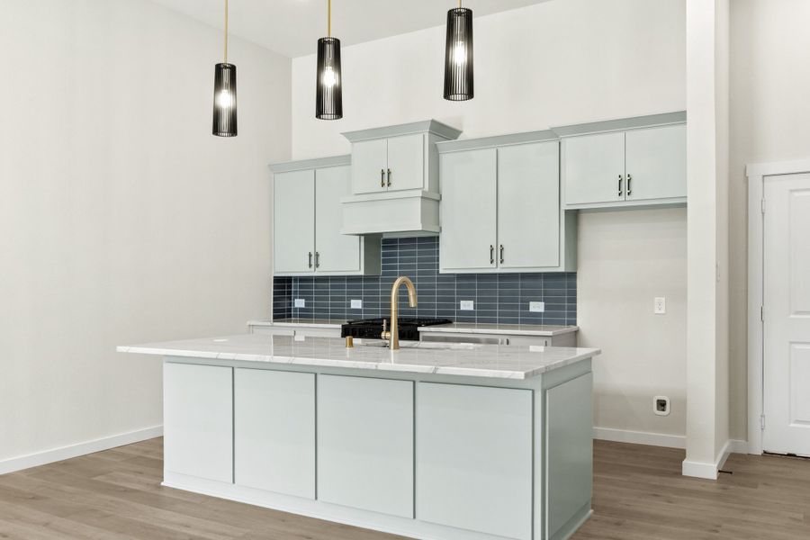 Furnished interior view inside a new home in Cottonwood Creek, Rowlett (Image 9).
