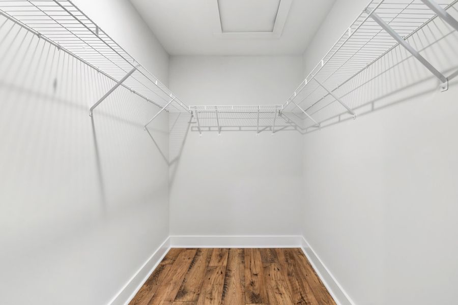 Spacious, unfurnished interior of a new home in , Johns Island (Image 18).