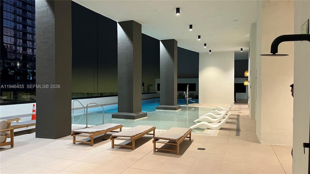 Community amenities in , Miami (Image 42).