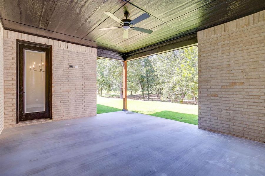Spacious, unfurnished interior of a new home in Escondido Ranches, Poolville (Image 26). Spacious, unfurnished interior of a new home in Escondido Ranches, Poolville (Image 26).