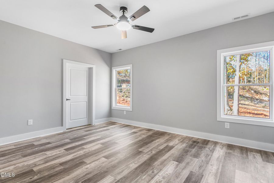 1507 Alta Vista Lane