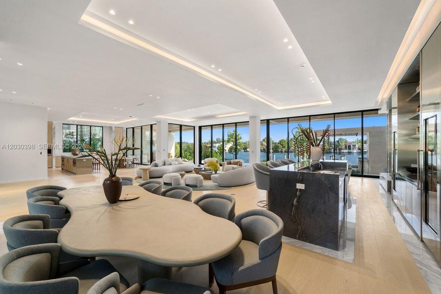 Community amenities in , Miami Beach (Image 61).