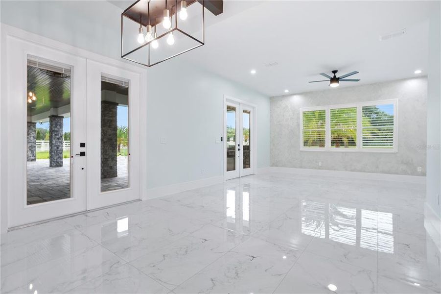 Spacious, unfurnished interior of a new home in , Eustis (Image 26).