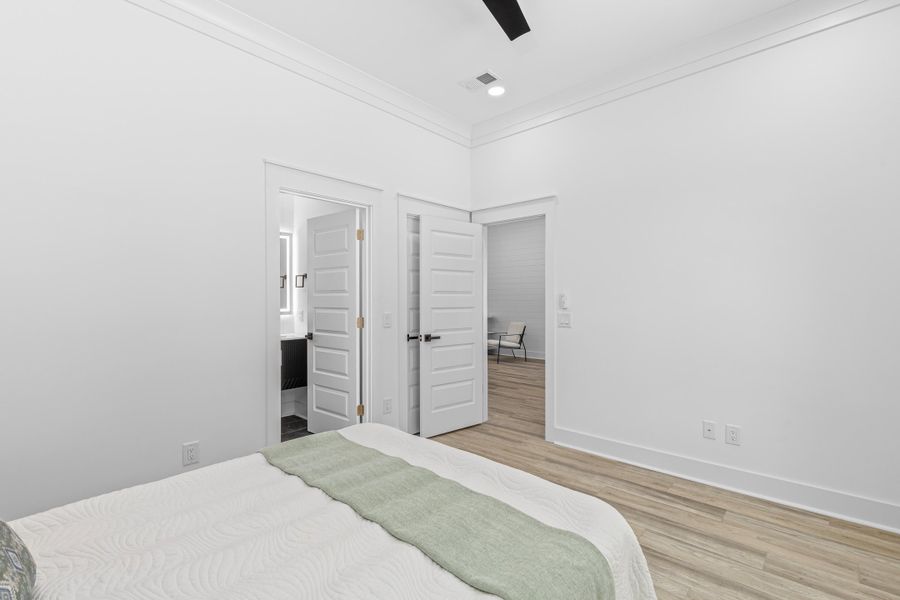 Image 55 of a home in .