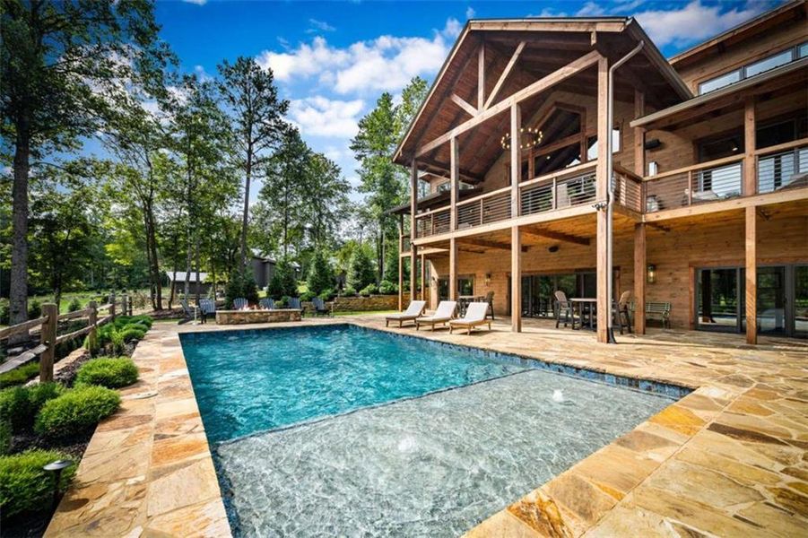 Image 76 of a home in .