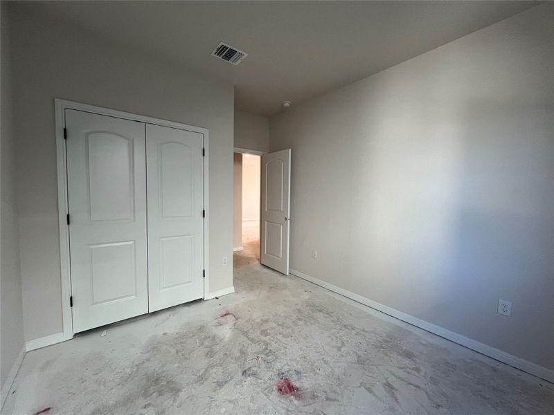 In-progress construction of a new home in Rolling Glen, Hutto, TX (Image 26).