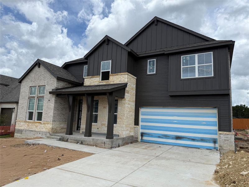 Image 5 of a home in Lariat. Image 5 of a home in Lariat.