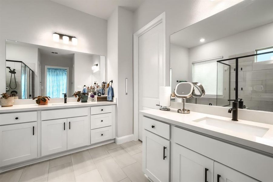 Furnished interior view inside a new home in Cross Creek Meadows, Celina (Image 30).