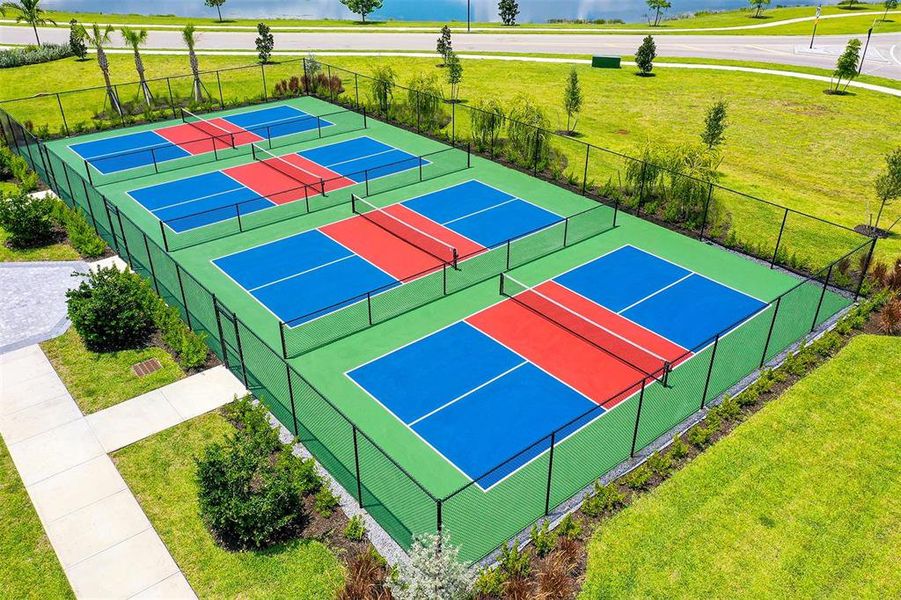 Community amenities in Lorraine Lakes at Lakewood Ranch, Lakewood Ranch (Image 47).