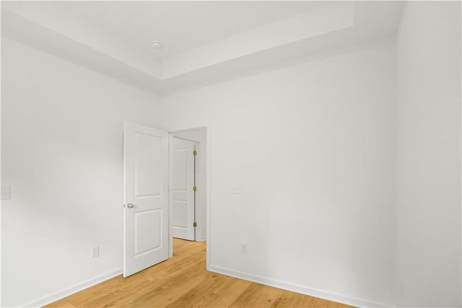 Spacious, unfurnished interior of a new home in , Atlanta (Image 17).