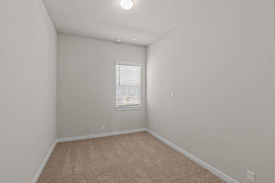 Spacious, unfurnished interior of a new home in The Crossvine, Schertz (Image 23). Spacious, unfurnished interior of a new home in The Crossvine, Schertz (Image 23).