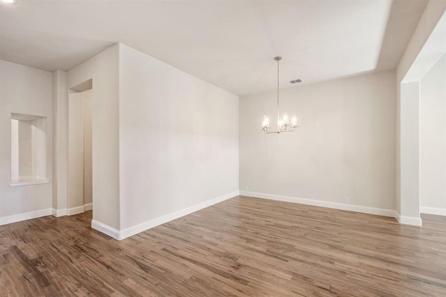 Spacious, unfurnished interior of a new home in Somerset Classic 70s & 80s, Mansfield (Image 25). Spacious, unfurnished interior of a new home in Somerset Classic 70s & 80s, Mansfield (Image 25).