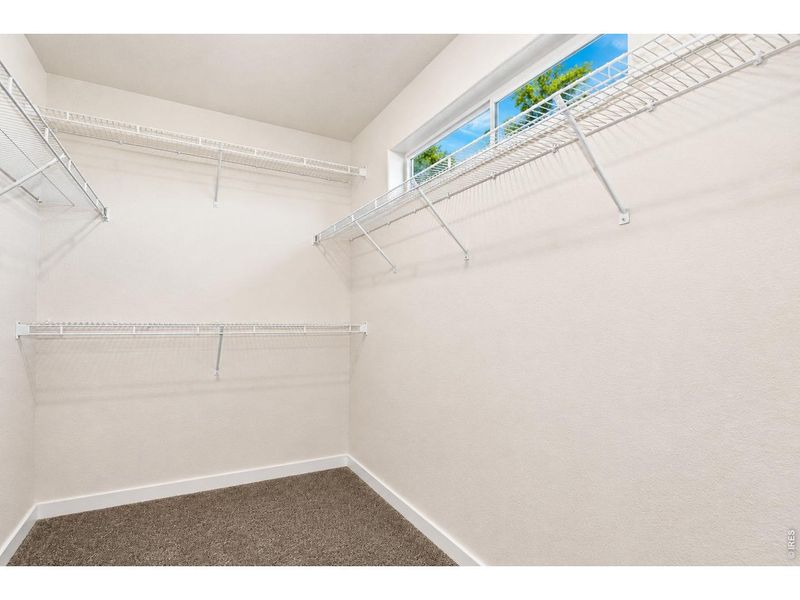 Spacious, unfurnished interior of a new home in , Johnstown (Image 19).
