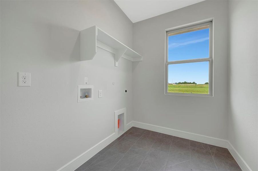 Spacious, unfurnished interior of a new home in Heritage Ranch, Sherman (Image 18).