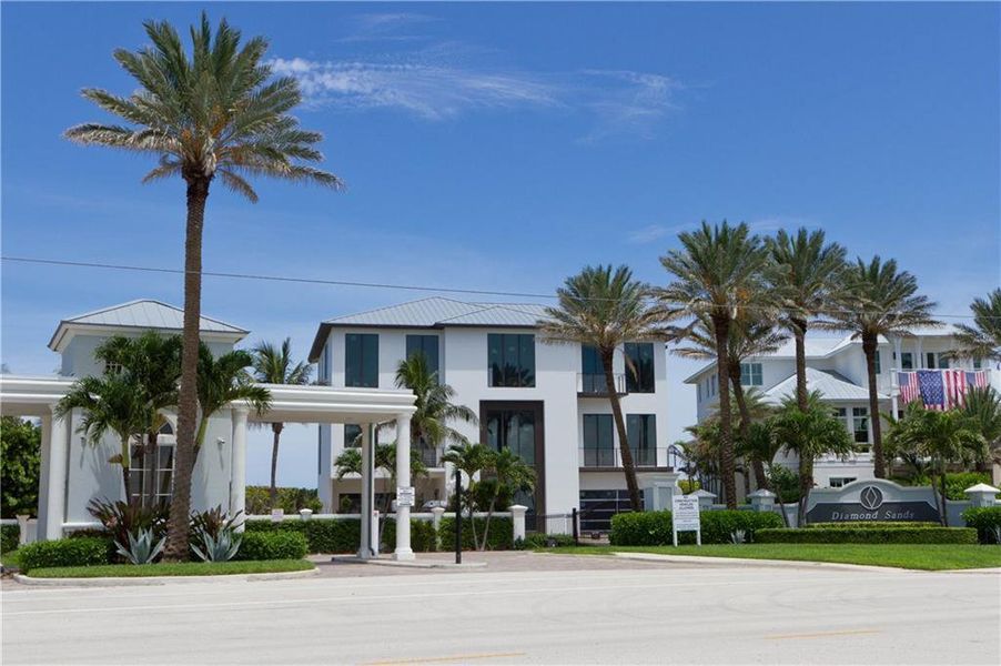 Furnished interior view inside a new home in , Jensen Beach (Image 3).