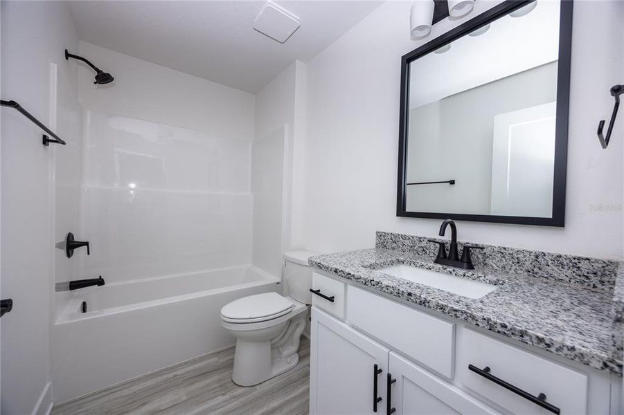 Furnished interior view inside a new home in Kirkland Farms, Alachua (Image 9).