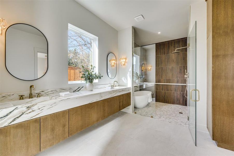 Furnished interior view inside a new home in , Dallas (Image 28).