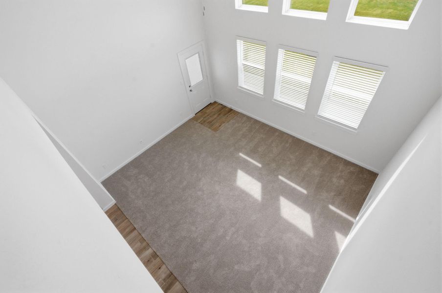 Spacious, unfurnished interior of a new home in , Rosharon (Image 45).