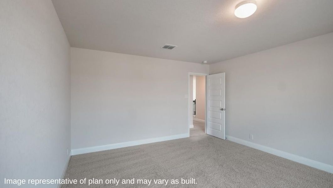 Representative unfurnished interior of a home built from the The Clydesdale by D.R. Horton in Veranda, San Antonio (Image 27).