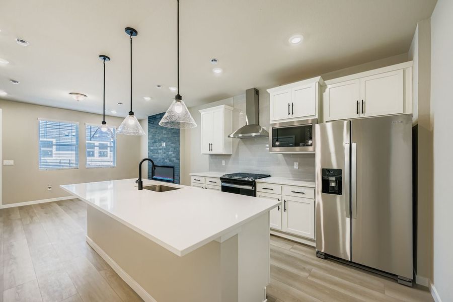 New Home in Longmont, CO. - Slide 12 New Home in Longmont, CO. - Slide 12