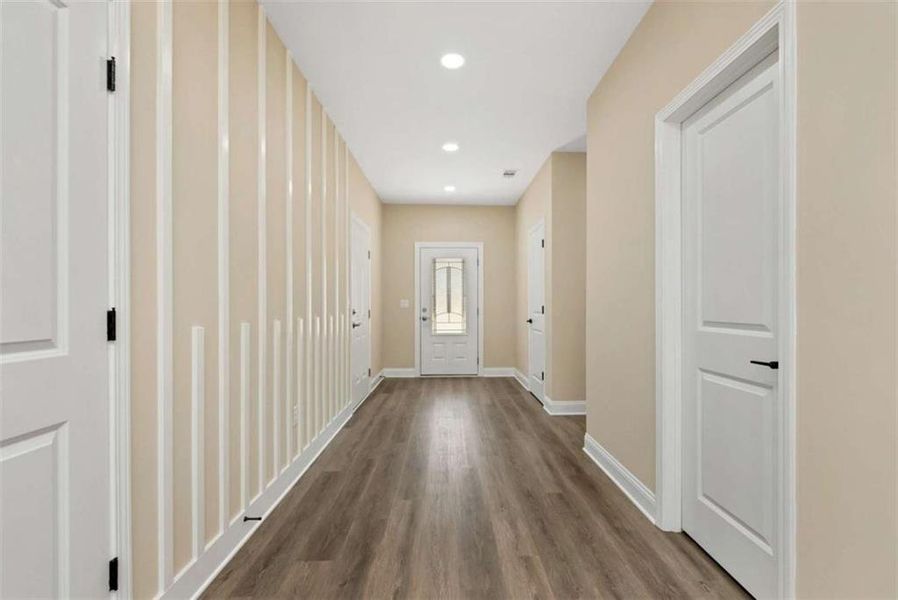 Spacious, unfurnished interior of a new home in , Jefferson (Image 39).