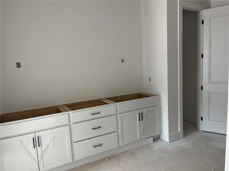 Furnished interior view inside a new home in Governors Parc, Kennesaw (Image 8). Furnished interior view inside a new home in Governors Parc, Kennesaw (Image 8).