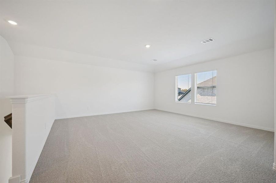 Photo is not of the actual home, but is an inspirational photo of builder’s model home and may depict options, furnishings, and/or decorator features that are not included.