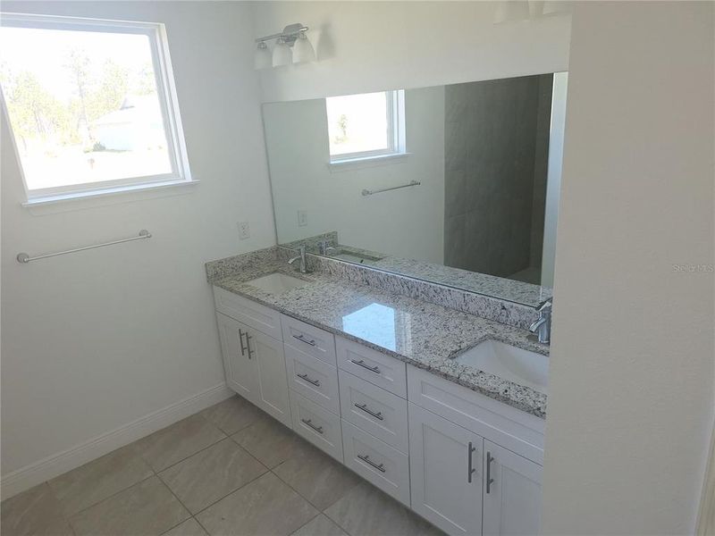 Image 4 of a home in .