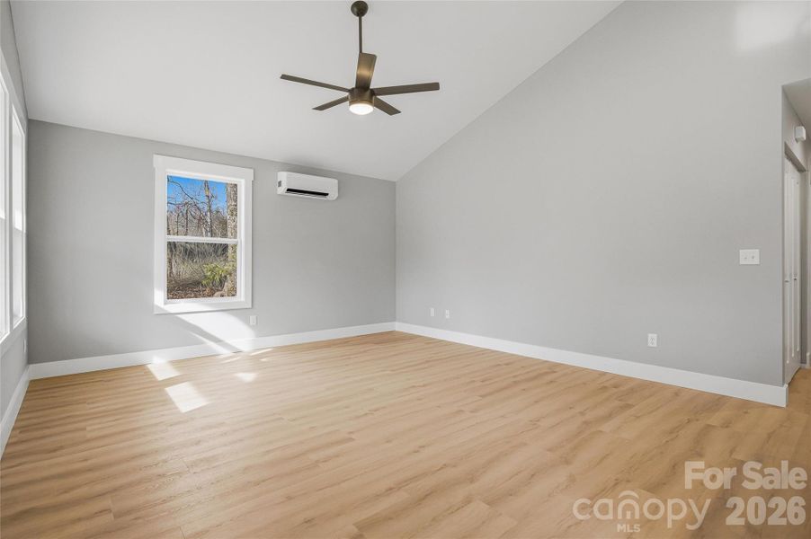 Spacious, unfurnished interior of a new home in , Hendersonville (Image 42). Spacious, unfurnished interior of a new home in , Hendersonville (Image 42).