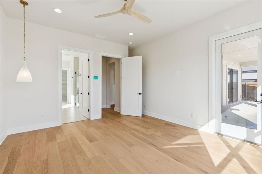 Spacious, unfurnished interior of a new home in , Roanoke (Image 29).