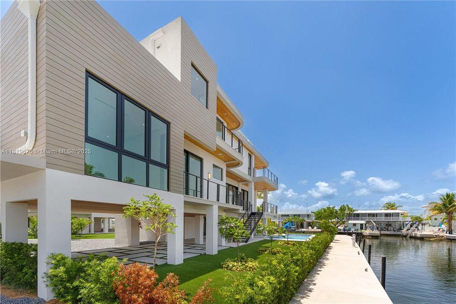 Exterior details and patio area of a home in , Key Largo (Image 27). Exterior details and patio area of a home in , Key Largo (Image 27).
