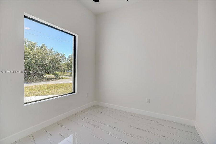 Spacious, unfurnished interior of a new home in , Lehigh Acres (Image 30).