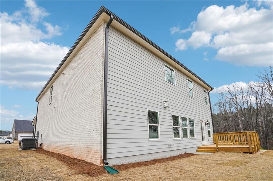 Exterior details and patio area of a home in Hemingway - Reserve Series, Cumming (Image 4).