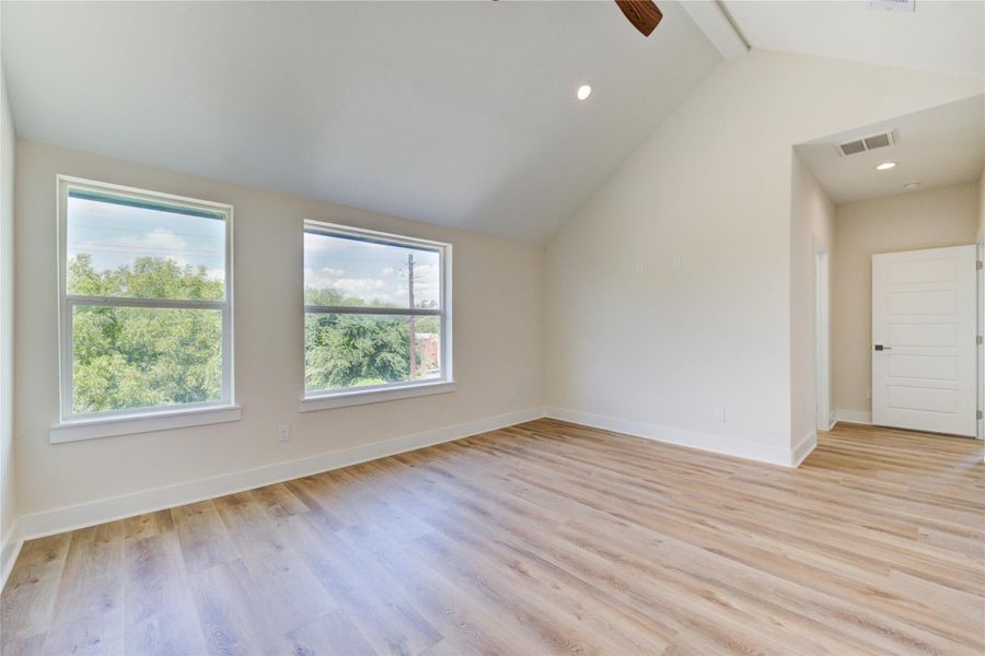 Spacious, unfurnished interior of a new home in , Houston (Image 19). Spacious, unfurnished interior of a new home in , Houston (Image 19).