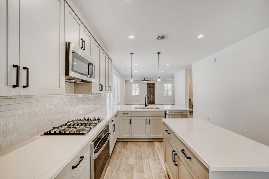 Furnished interior view inside a new home in , Buda (Image 12).