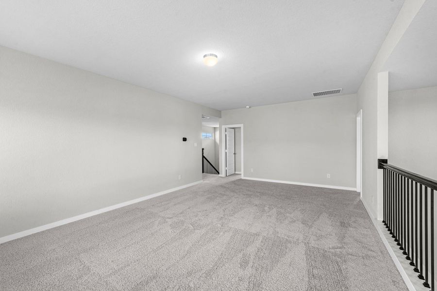 Spacious, unfurnished interior of a new home in Beacon Hill, Waller (Image 15).