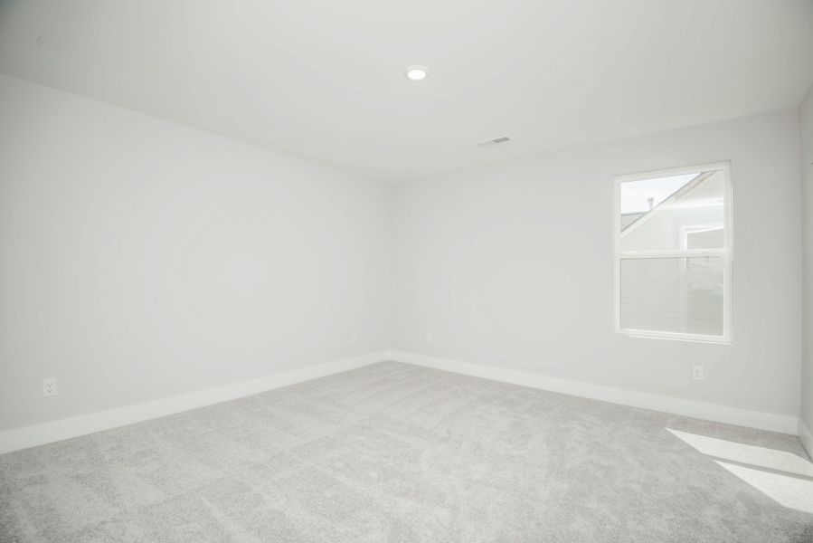 *Photo of example home. Selections and Finishes May Vary.* *Photo of example home. Selections and Finishes May Vary.*