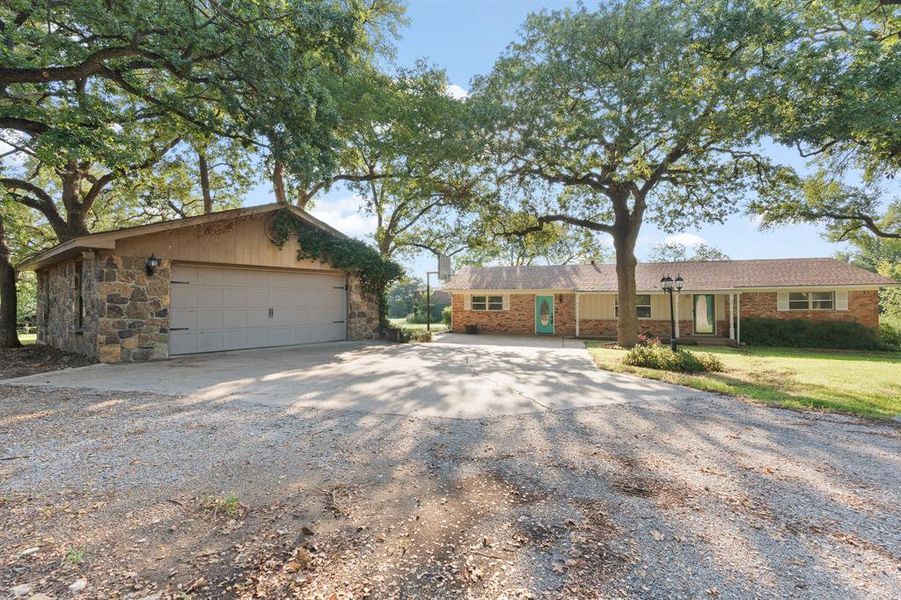 Front exterior of a new home in , Alvarado, TX, highlighting curb appeal (Image 18).