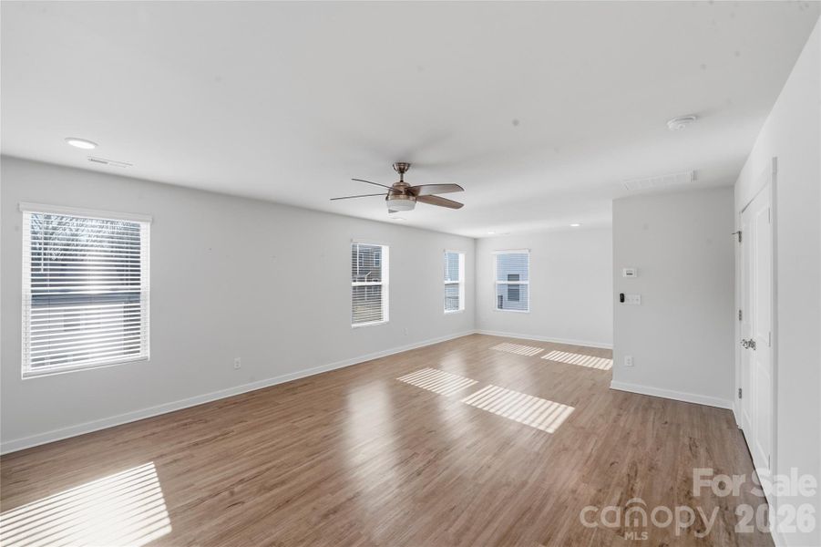 Spacious, unfurnished interior of a new home in , Charlotte (Image 15).