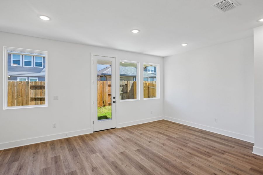 Spacious, unfurnished interior of a new home in Freedom at Anthem, Kyle (Image 11). Spacious, unfurnished interior of a new home in Freedom at Anthem, Kyle (Image 11).