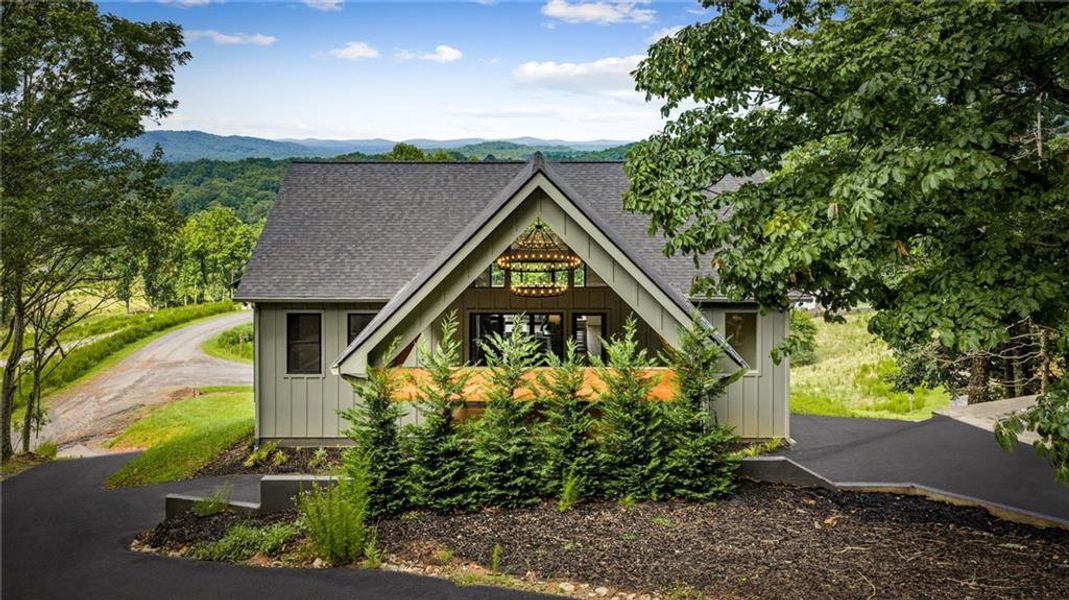 Image 68 of a home in .