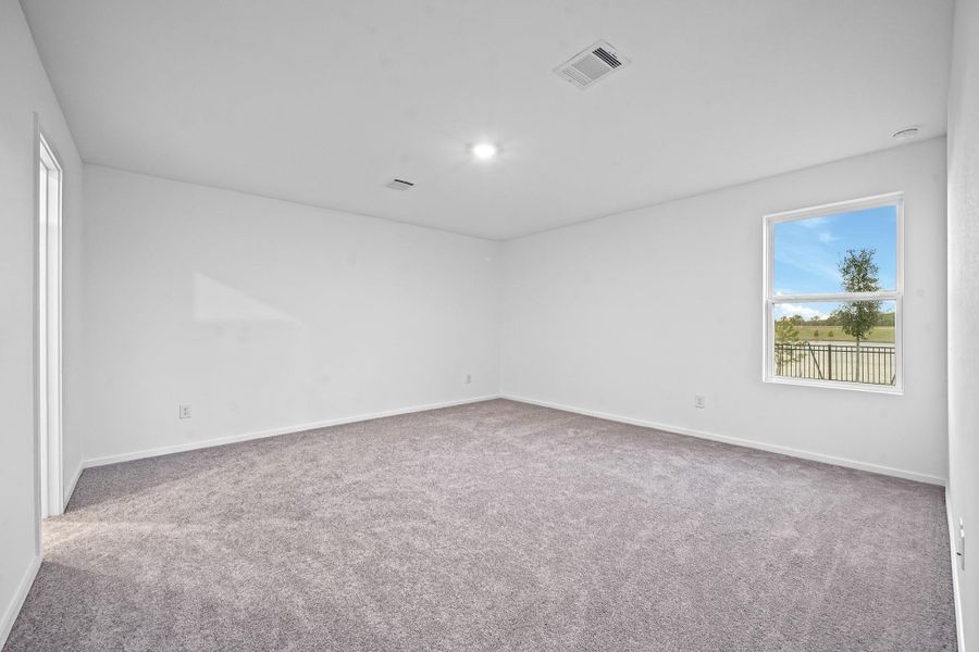 Spacious, unfurnished interior of a new home in Sunterra, Katy (Image 19). Spacious, unfurnished interior of a new home in Sunterra, Katy (Image 19).